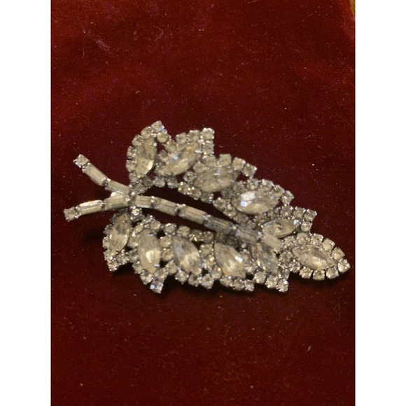 Vintage Clear Stone Sparkling WEISS BROOCH - Picture 9 of 16